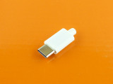 Букса сглобяема USB Type-C бяла, за преход към micro USB